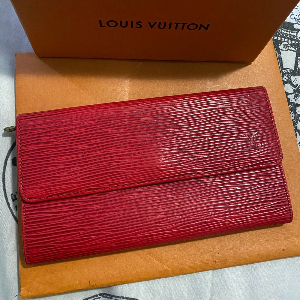Louis Vuitton Black Pochette Porte Epi Monnaie